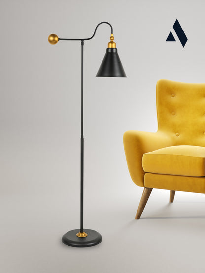 Ardine Siyah Metal Lambader – Ayarlanabilir Başlıklı, Modern ve Şık Tasarım Aydınlatma