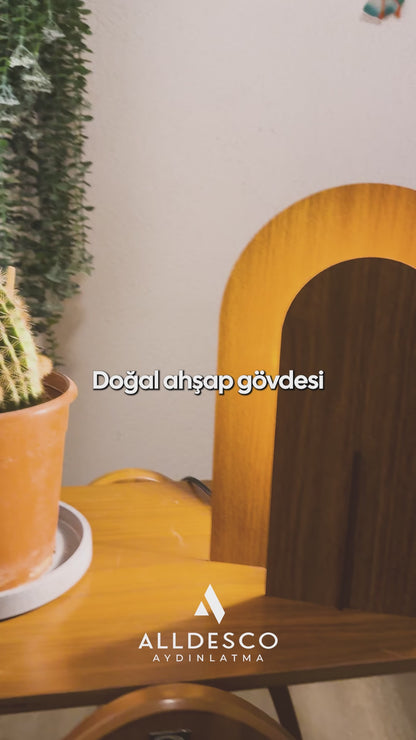 Lumea Masa Lambası – Estetik, Sade, Çift Yüzlü Aydınlatma Objesi