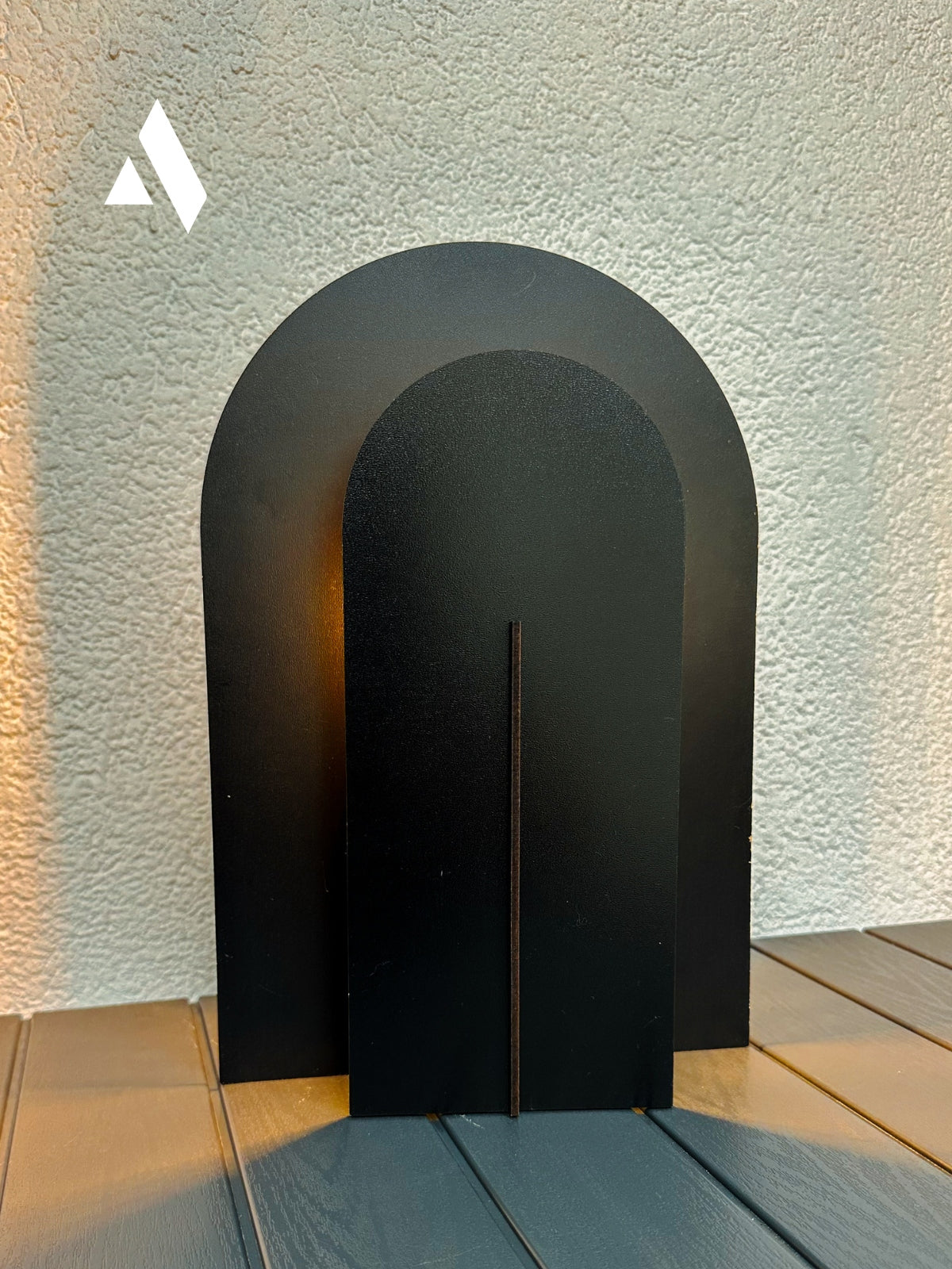 Lumea Masa Lambası – Estetik, Sade, Çift Yüzlü Aydınlatma Objesi