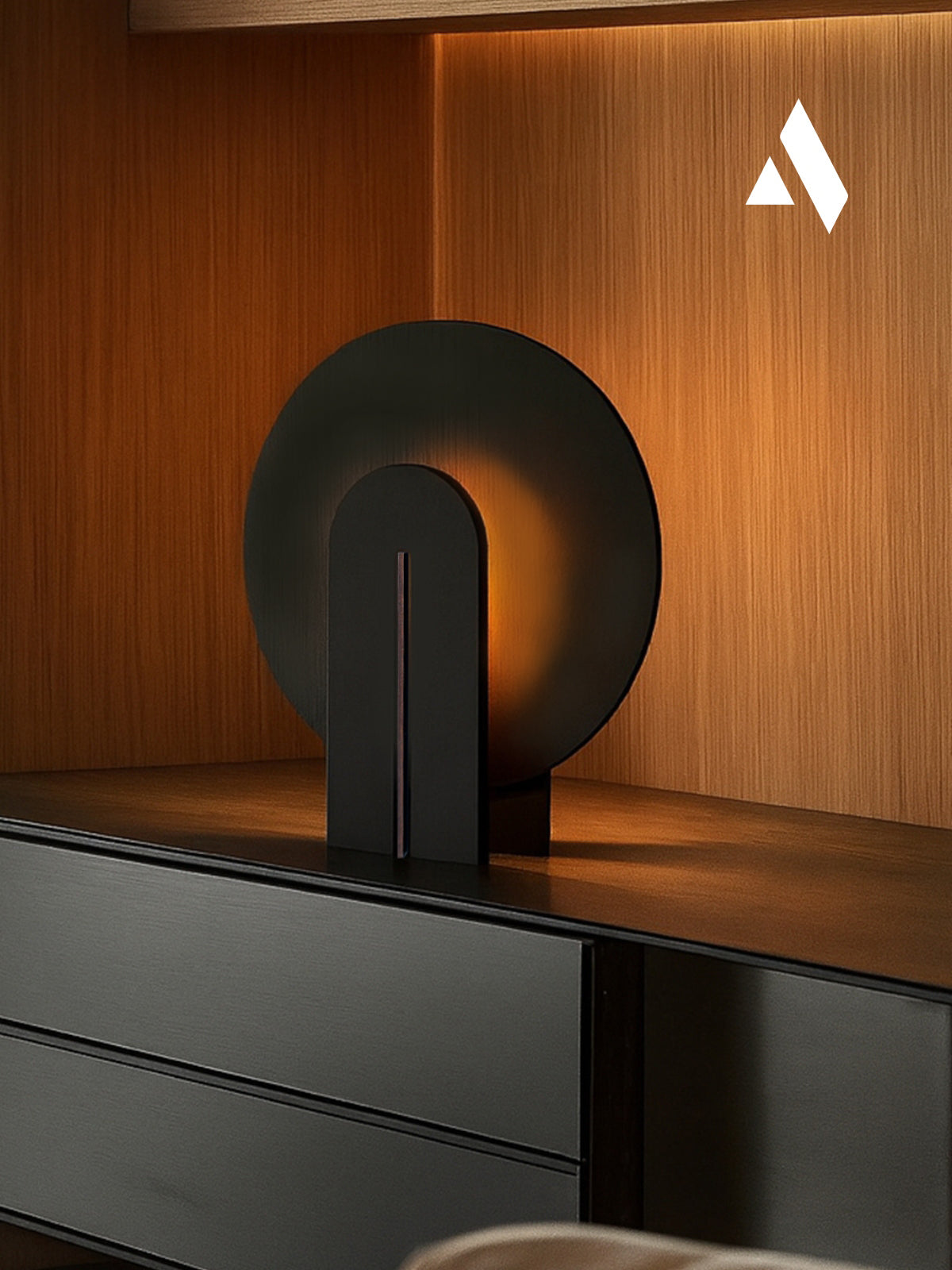 Lumea Masa Lambası – Kitap, Kahve ve Sessiz Işık Köşeleri için Doğal Tasarım Objesi